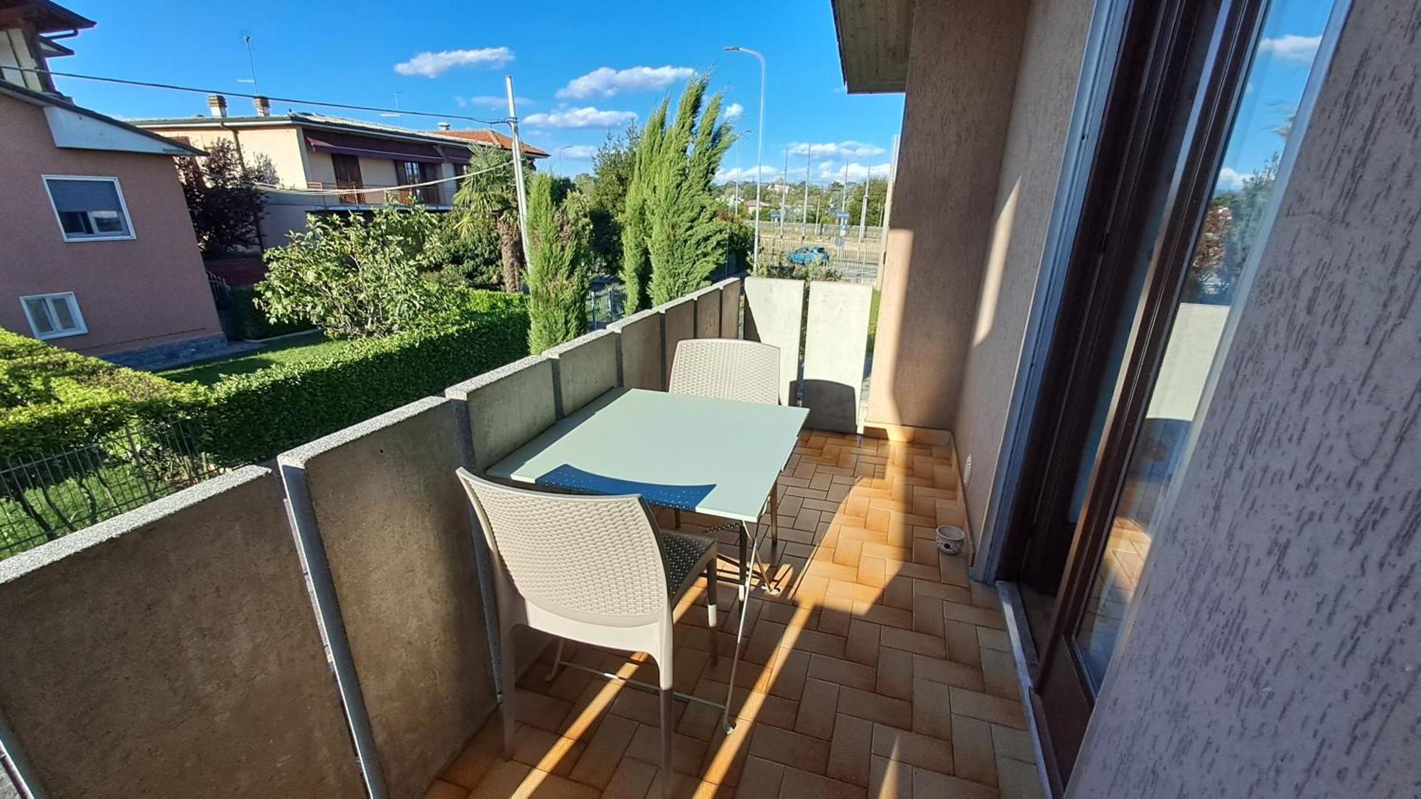 Colleoni'S Lodge Casa Vacanze Con 2 Appartamenti Verdellino Exteriör bild