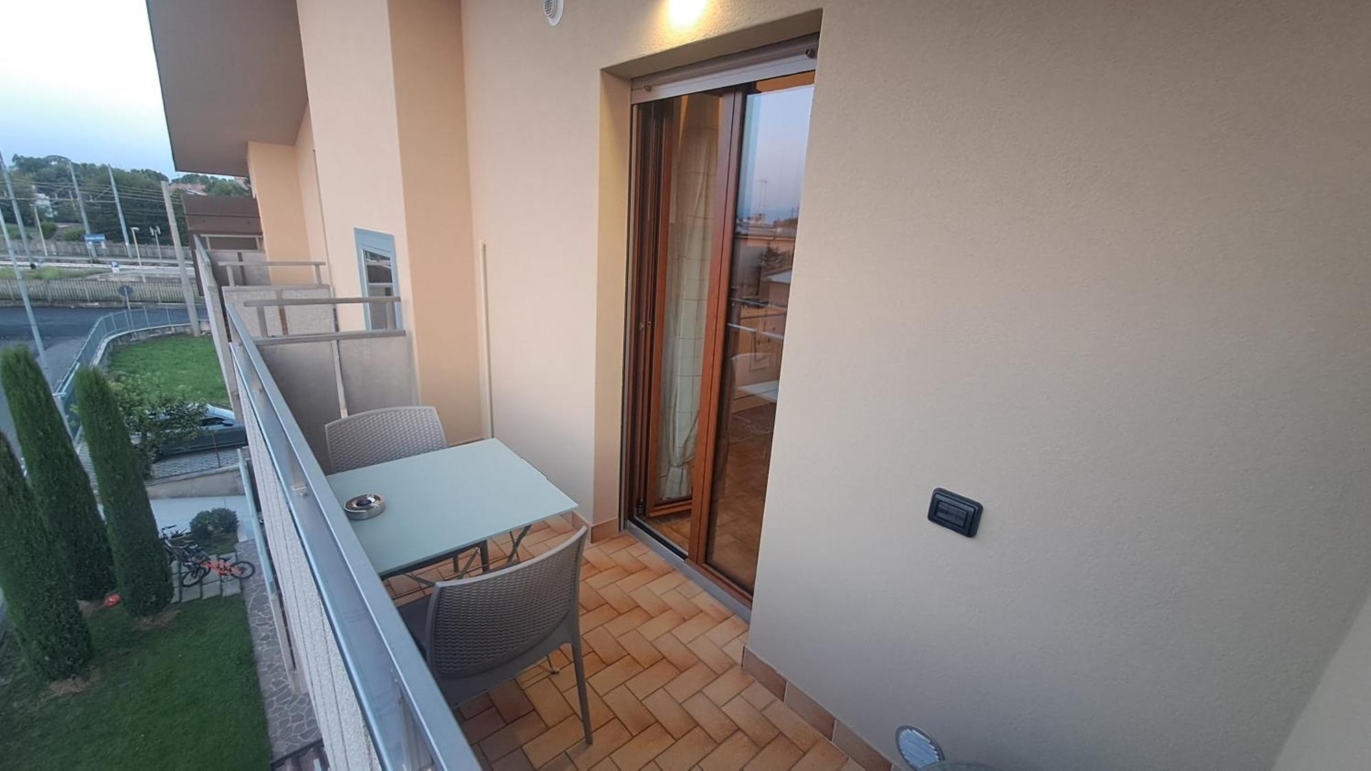 Colleoni'S Lodge Casa Vacanze Con 2 Appartamenti Verdellino Exteriör bild